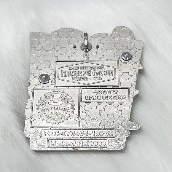 🔮 5/$25 Disney Epcot Flower and Garden Festival Mickey Mouse Home Grown Pin - Picture 3 of 3